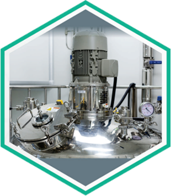 REACTORS (VESSELS AND PRESSURE VESSELS)